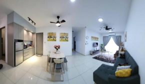 RHR Deluxe GuestHouse Kinarut Papar Sabah - Mountain View